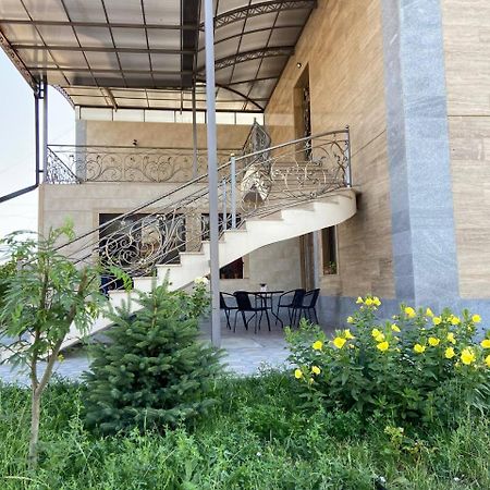 Rubenyan Guest House Artashat エクステリア 写真
